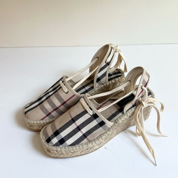 Burberry check canvas nova espadrilles size 36 - Picture 2 of 6